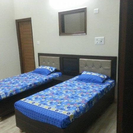 Nest Residency Faridabad Luaran gambar