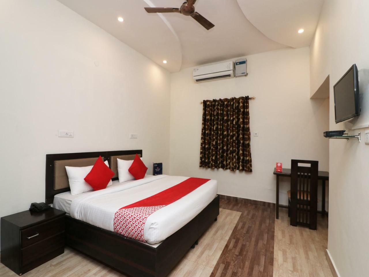 Nest Residency Faridabad Luaran gambar